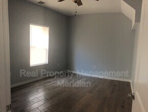 3203 McCart Ave in Fort Worth, TX - Building Photo - Building Photo