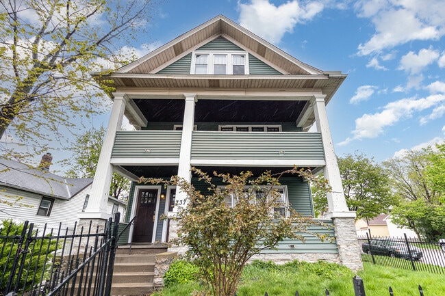 737 Sims Ave in St. Paul, MN - Building Photo - Building Photo