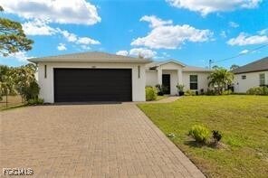 3205 Jacaranda Pkwy E in Cape Coral, FL - Building Photo - Building Photo