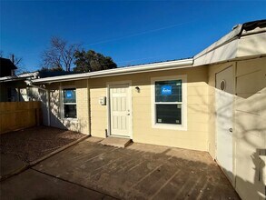 6510 Hickman Ave in Austin, TX - Building Photo - Building Photo