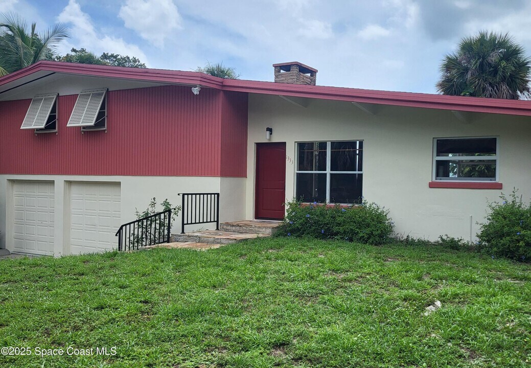 1333 Worth Ct NE in Palm Bay, FL - Building Photo
