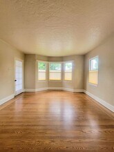 1930 Belmont Ct in Santa Rosa, CA - Building Photo - Building Photo