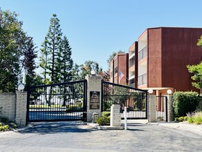 4200 Boise St in Bakersfield, CA - Foto de edificio - Building Photo