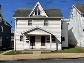 148 N Church St, Unit 150 #1 in Waynesboro, PA - Foto de edificio - Building Photo