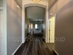 12728 Avelar Creek Dr in Riverview, FL - Building Photo - Building Photo