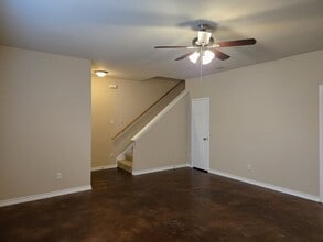 112 Bentwood Dr in Robinson, TX - Building Photo - Building Photo