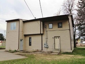 2165 Prairie St in Stevens Point, WI - Building Photo - Building Photo