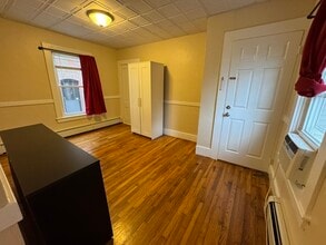 150 N Main St in Mansfield, MA - Building Photo - Building Photo
