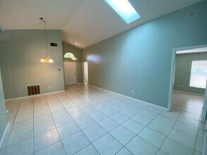 322 Riunite Cir in Winter Springs, FL - Building Photo - Building Photo