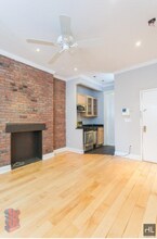 Avenue B in New York, NY - Building Photo - Building Photo