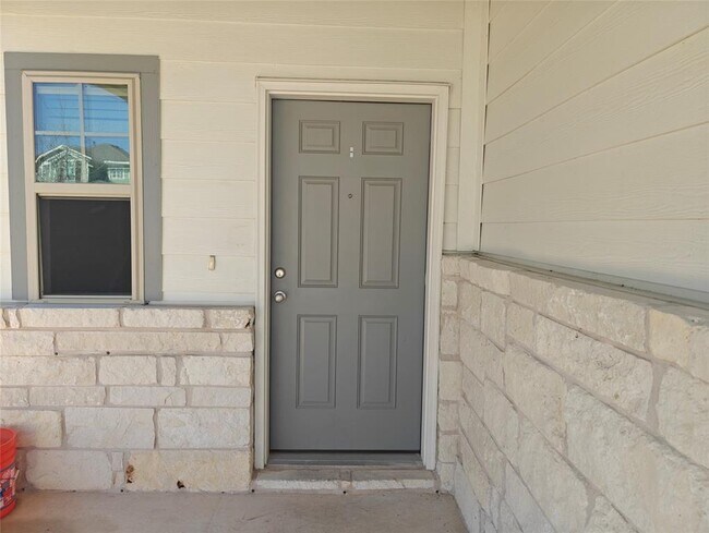 465 Pickrell Lp in Liberty Hill, TX - Building Photo - Building Photo