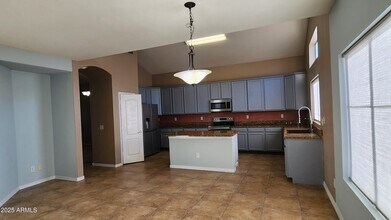 35915 W Marin Ave in Maricopa, AZ - Building Photo - Building Photo