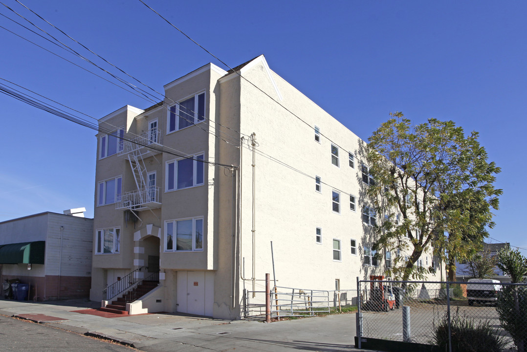 1538 Saint Charles St in Alameda, CA - Building Photo