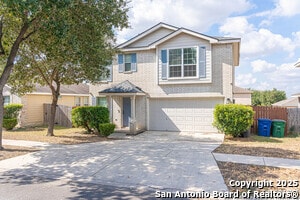 423 Golden Walk in San Antonio, TX - Building Photo - Building Photo