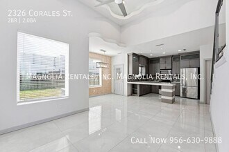 2326 Corales St in Mission, TX - Foto de edificio - Building Photo