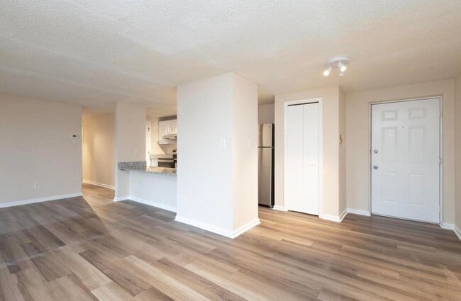 9500 Shannon Green Dr, Unit 9500 Shannon Green Dr - C in Charlotte, NC - Building Photo - Building Photo