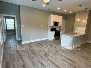 8135 Doreen Ave in Fort Worth, TX - Building Photo - Building Photo