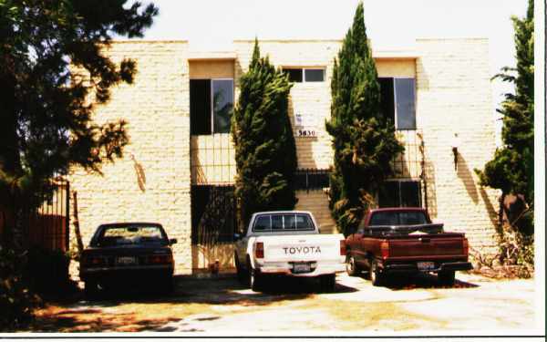 3830 Chamoune Ave in San Diego, CA - Building Photo - Building Photo