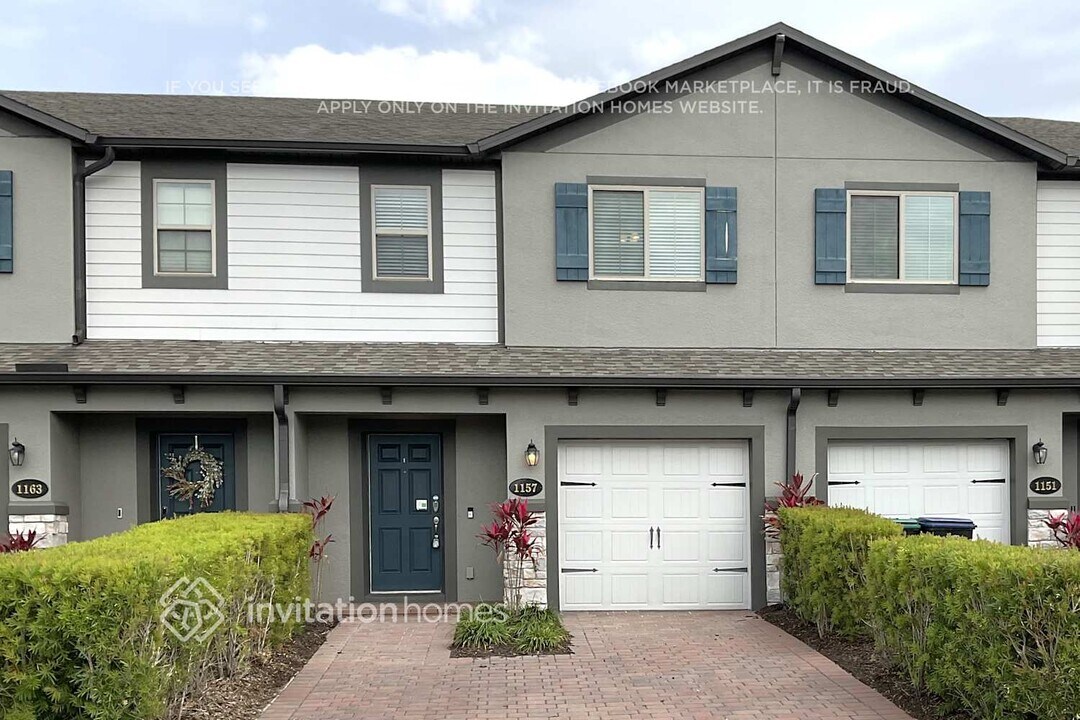 1157 Flowing Tide Dr in Orlando, FL - Building Photo