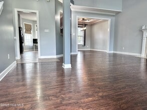 300 Walkens Woods Ln in Jacksonville, NC - Building Photo - Building Photo