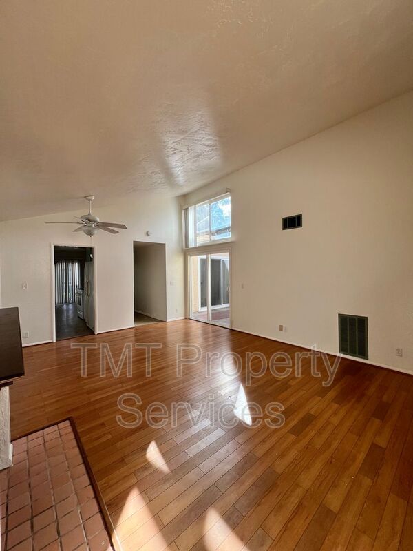 13 Villa Ct in San Luis Obispo, CA - Building Photo - Building Photo