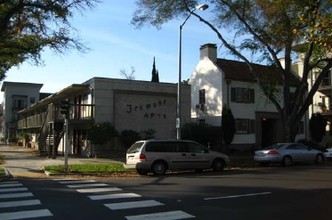 Fremont Apartments in Sacramento, CA - Building Photo - Building Photo