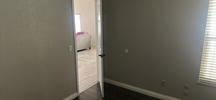 2429 Greenwich Dr in Fullerton, CA - Building Photo - Building Photo