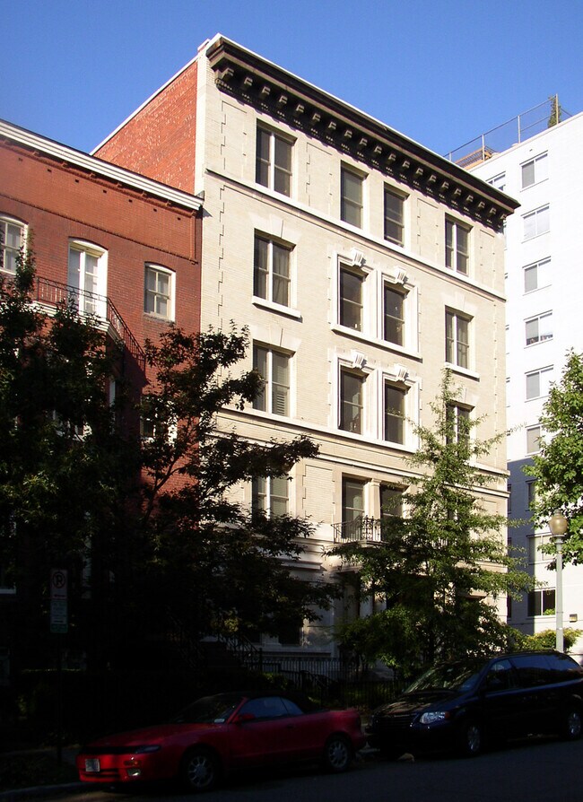 2009-2011 O St NW in Washington, DC - Building Photo - Building Photo