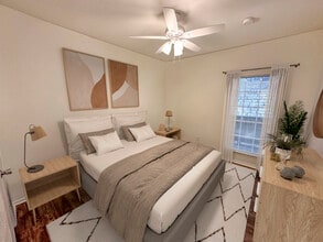 Sunrise Bluffs in Austin, TX - Foto de edificio - Building Photo