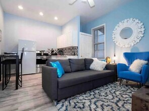 1235 Highland St in Columbus, OH - Foto de edificio - Building Photo