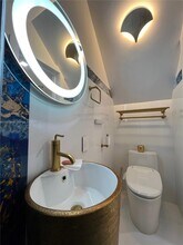 3756 NE 167th St in North Miami Beach, FL - Building Photo - Building Photo