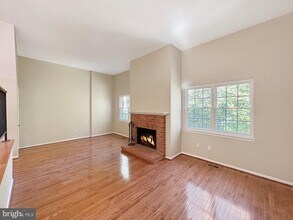 11736 Dry River Ct in Reston, VA - Building Photo - Building Photo
