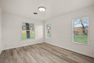 11801 Arabian Trail in Austin, TX - Building Photo - Building Photo