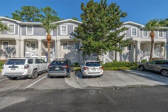 200 Salt Air Dr in St. Simons Island, GA - Building Photo - Building Photo