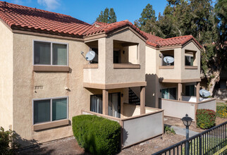 The Woodlands in Riverside, CA - Foto de edificio - Building Photo