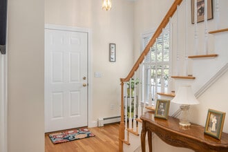 53 Gables Dr in Yarmouth, ME - Building Photo - Building Photo