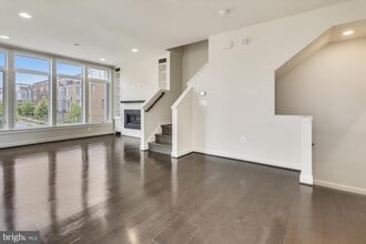 8060 Red Hook St in Derwood, MD - Building Photo - Building Photo