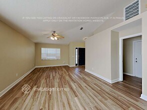 1228 Foxridge Pl in Melbourne, FL - Foto de edificio - Building Photo