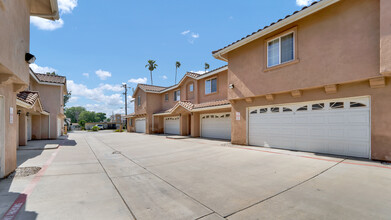 8421-8427 Oleander Ave in Fontana, CA - Building Photo - Building Photo