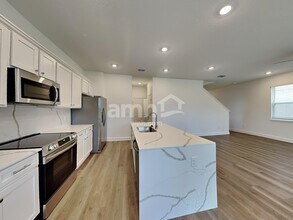 16644 Cheyanne Ct in Parrish, FL - Building Photo - Building Photo
