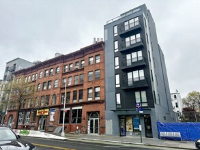 738 Grand St in Brooklyn, NY - Building Photo - Primary Photo