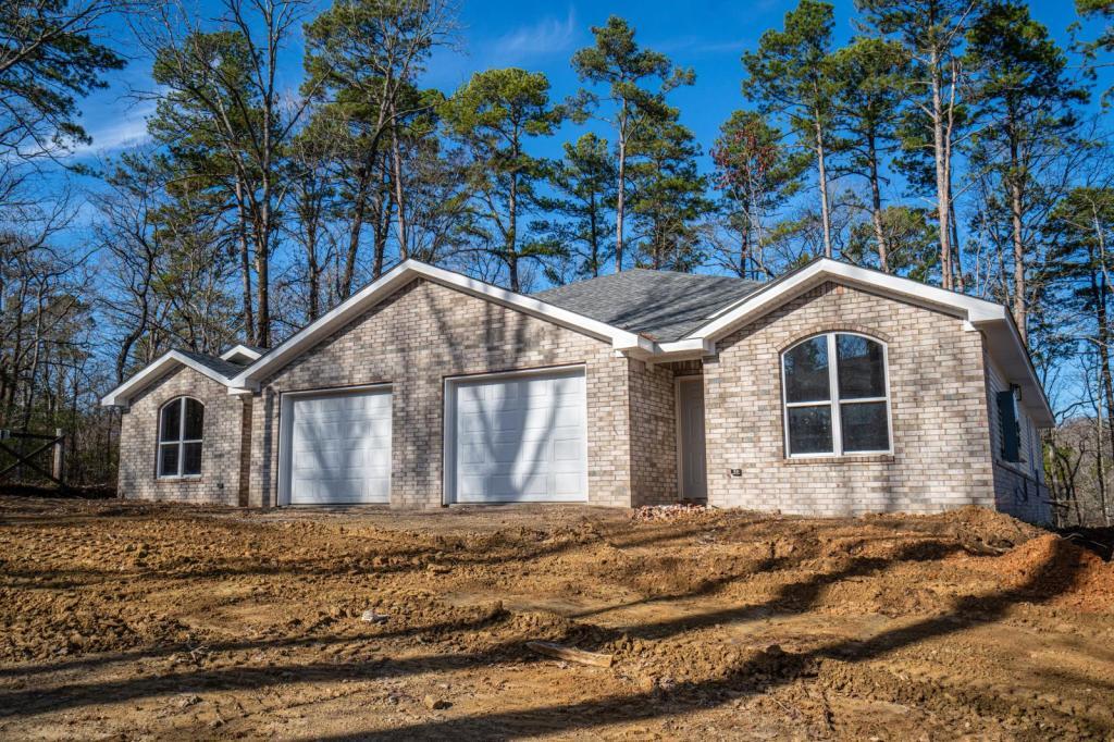 115 Hideaway Hills Pl in Hot Springs National Park, AR - Building Photo