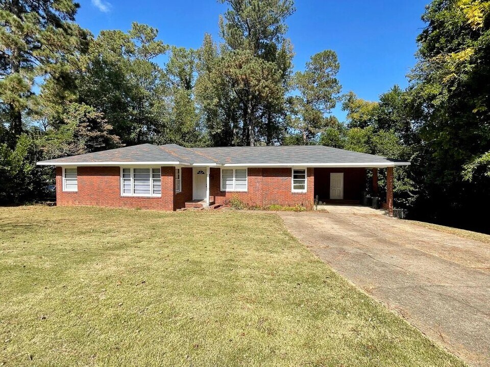1400 28th St in Phenix City, AL - Building Photo
