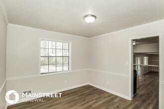 6865 Shangrila Way in Riverdale, GA - Building Photo - Building Photo