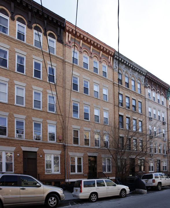 925 Willow Ave in Hoboken, NJ - Building Photo