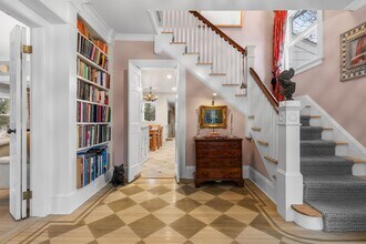 13 Lockwood Ave in Greenwich, CT - Building Photo - Building Photo