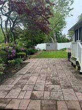 9 Brighton Pl in Huntington, NY - Building Photo - Building Photo