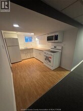 1479 Parent  LOWER in Windsor, ON - Building Photo - Building Photo