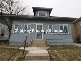 1706 Jackson St in Anderson, IN - Building Photo