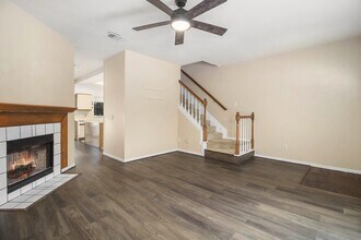 2930 Williams Grant in Sugar Land, TX - Building Photo - Building Photo